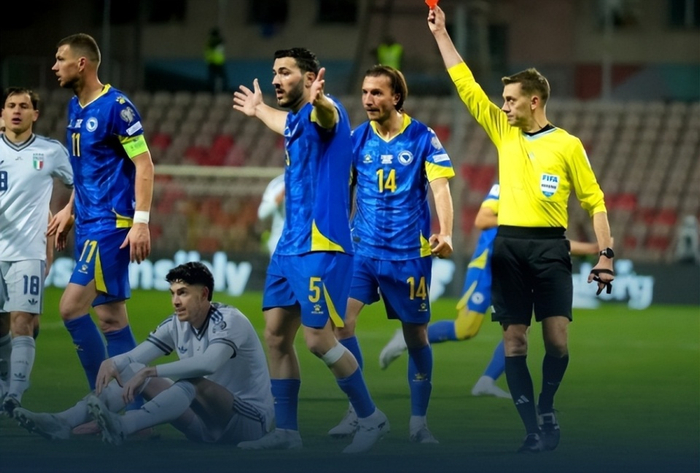 意大利男足为何12年不踢世界杯？一切要从马特拉齐挑衅齐达内说起|齐内丁·齐达内|本土球员|意大利足球队|法国足球队|世预赛_新浪体育_新浪新闻